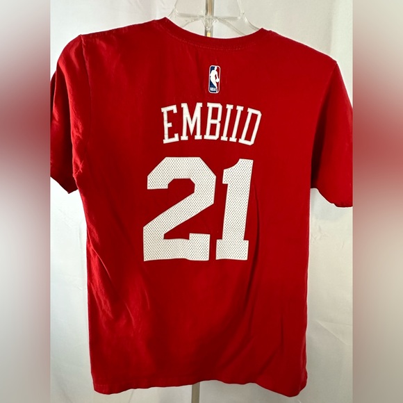Philadelphia Seventy-Sixers NBA basketball 🏀 team shirt. Joel Embiid 21! Medium - Picture 2 of 5